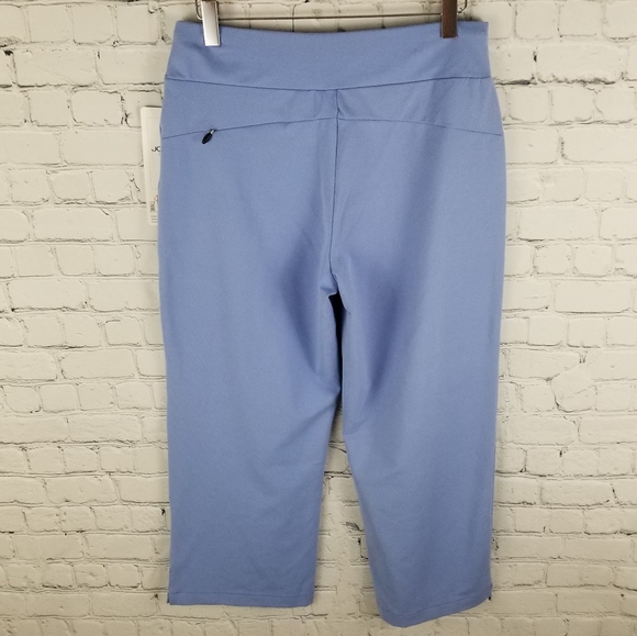 JOCKEY | cropped stretchy zipper pocket pants - Picture 2 of 6